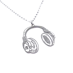 COLGANTE AURICULARES PERSONALIZADO CON NOMBRE – FABRICADO PLATA DE LEY 925 – HECHO A MANO EN ESPAÑA – JOYERÍA UNISEX – 25X25MM – REGALO ÚNICO – MODELO AURICULAR